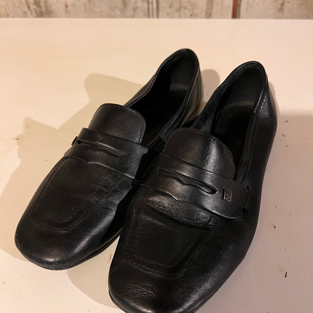 Classic Black Leather Penny Loafers for Women